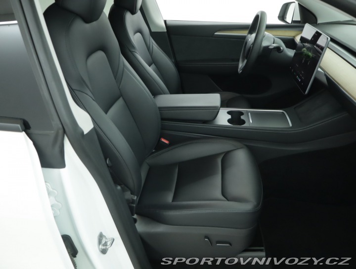 Tesla Model Y . Long Range AWD 79kWh 2022