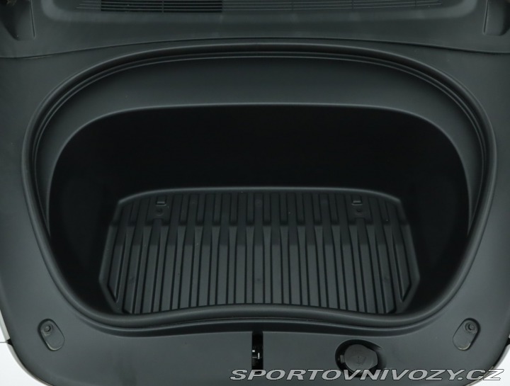 Tesla Model 3 Standard Range LFP 2023