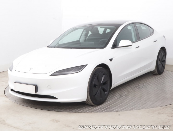 Tesla Model 3 Standard Range LFP 2023