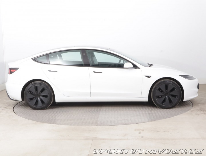 Tesla Model 3 Standard Range LFP 2023