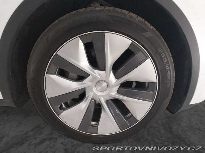 Tesla Model Y Long Range AWD 79kWh 2023