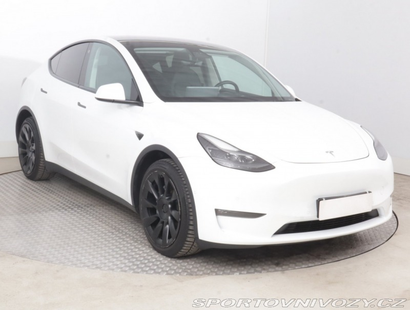 Tesla Model Y . Long Range AWD 75kWh