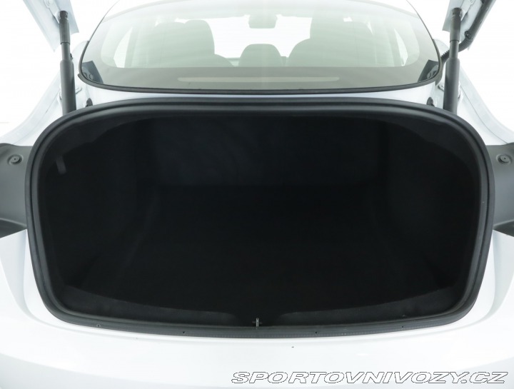 Tesla Model 3 Standard Range LFP 2023