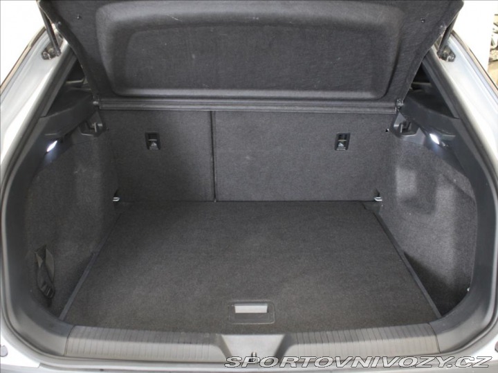 Volkswagen Ostatní modely ID.4 0,0 77kWh 195kW Pro 4Moti 2023