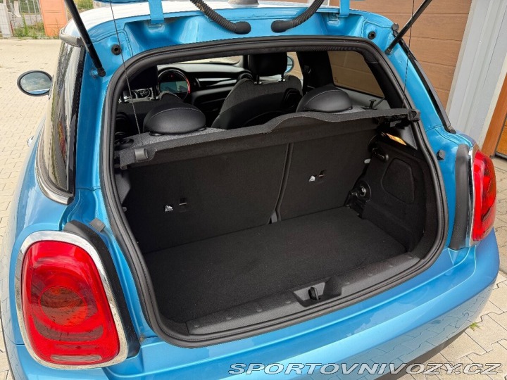 Mini Cooper 1,5 1800