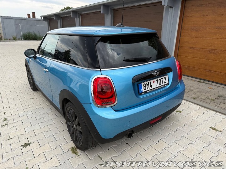 Mini Cooper 1,5 1800