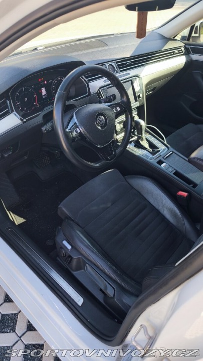 Volkswagen Ostatní modely Passat 2,0 B8 Highline 1800