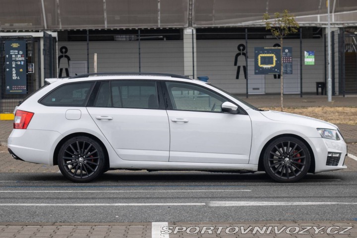 Škoda Octavia RS Combi 2.0 TDI RS, 135kW 2013