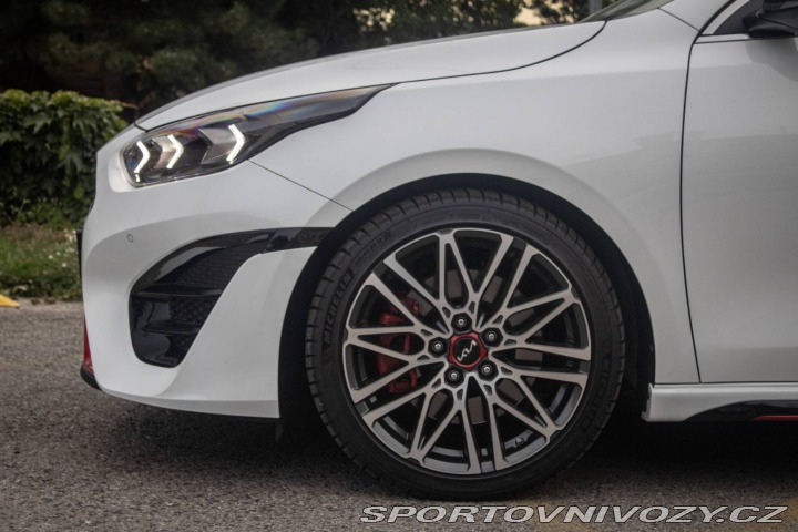 Kia Ceed GT GT 1.6 T-GDi AT/7 150kW 2023