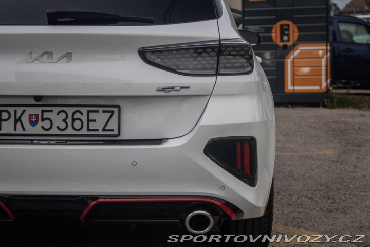 Kia Ceed GT GT 1.6 T-GDi AT/7 150kW 2023