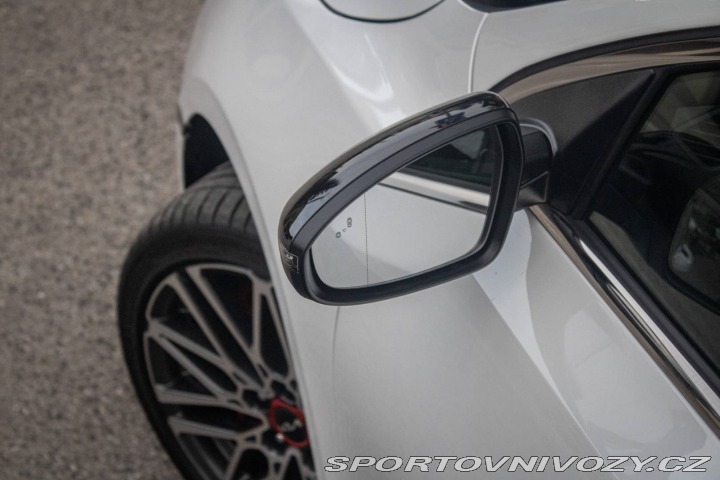 Kia Ceed GT GT 1.6 T-GDi AT/7 150kW 2023