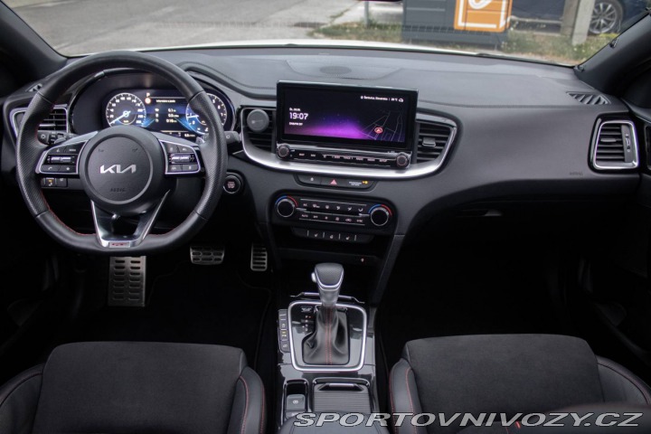 Kia Ceed GT GT 1.6 T-GDi AT/7 150kW 2023