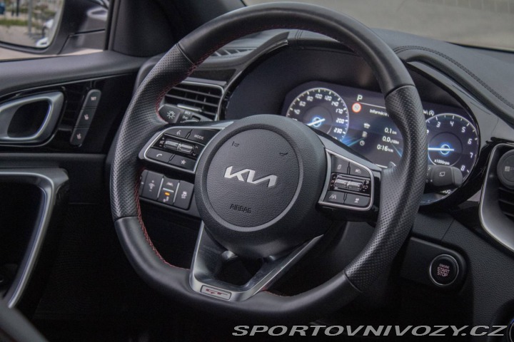 Kia Ceed GT GT 1.6 T-GDi AT/7 150kW 2023