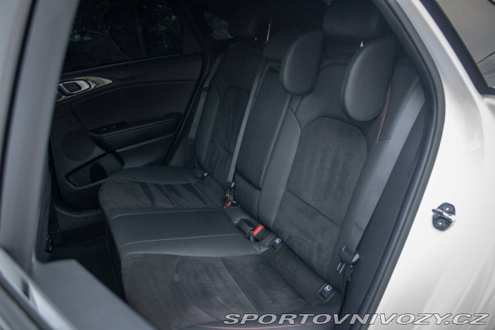 Kia Ceed GT GT 1.6 T-GDi AT/7 150kW 2023