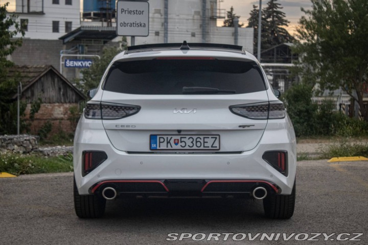 Kia Ceed GT GT 1.6 T-GDi AT/7 150kW 2023