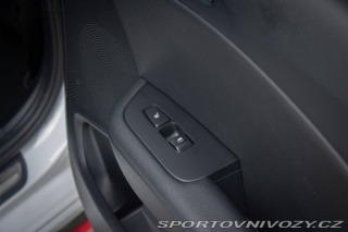 Kia Ceed GT GT 1.6 T-GDi AT/7 150kW 2023