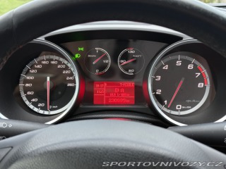 Alfa Romeo Giulietta QV Maserati Limited 2011