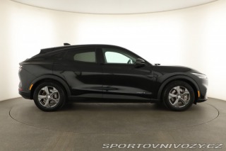 Ford Mustang Mach-E Standard Range RW 2021