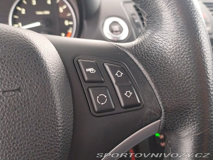 BMW 1 116i 2009