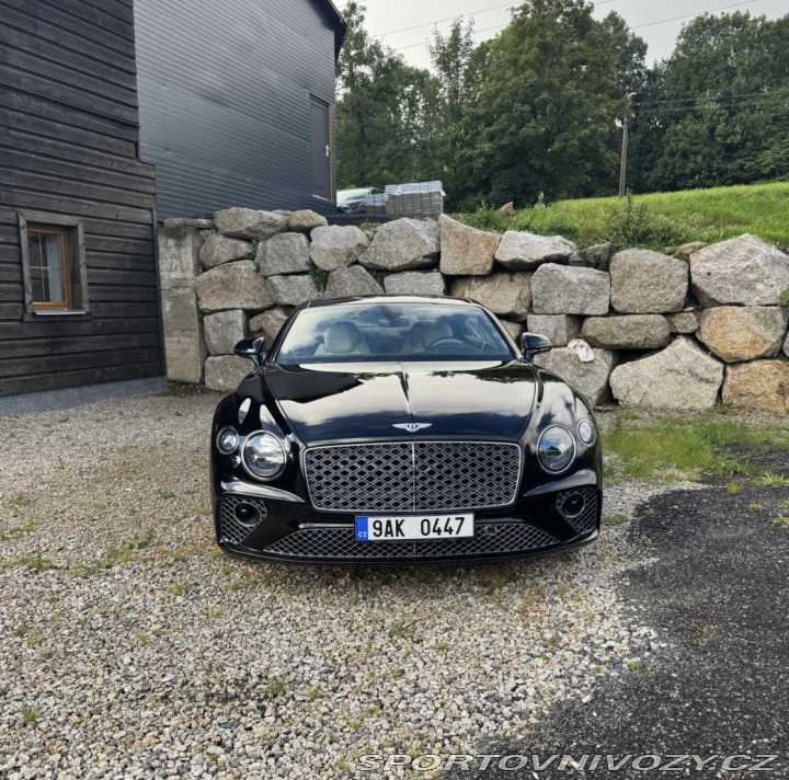 Bentley Continental GT V8 Mulliner 2022