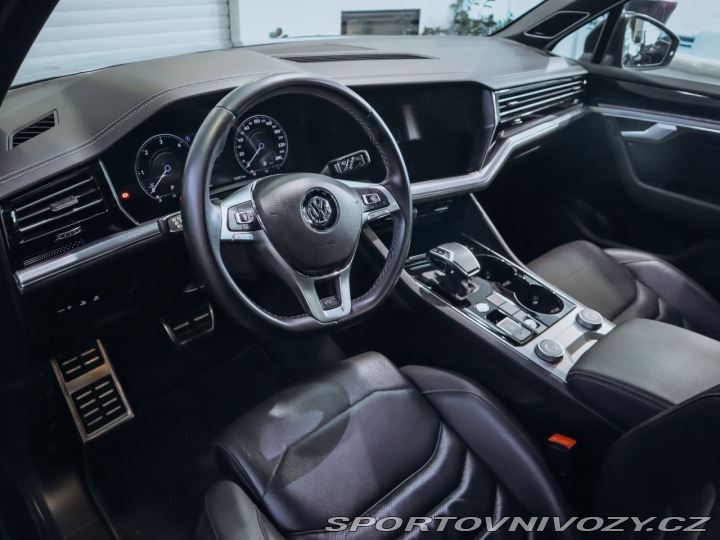Volkswagen Ostatní modely Touareg R-Line 4Motion 3.0 TDI 21 2019