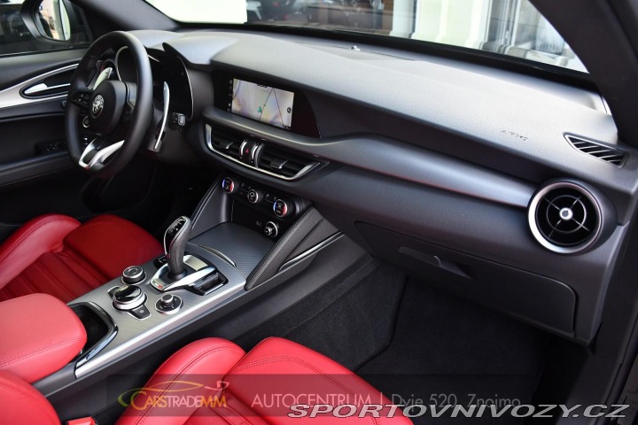 Alfa Romeo Stelvio 2.0T 16V 206kW VELOCE AT8 2024