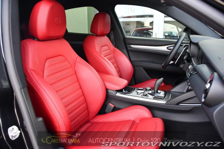 Alfa Romeo Stelvio 2.0T 16V 206kW VELOCE AT8 2024
