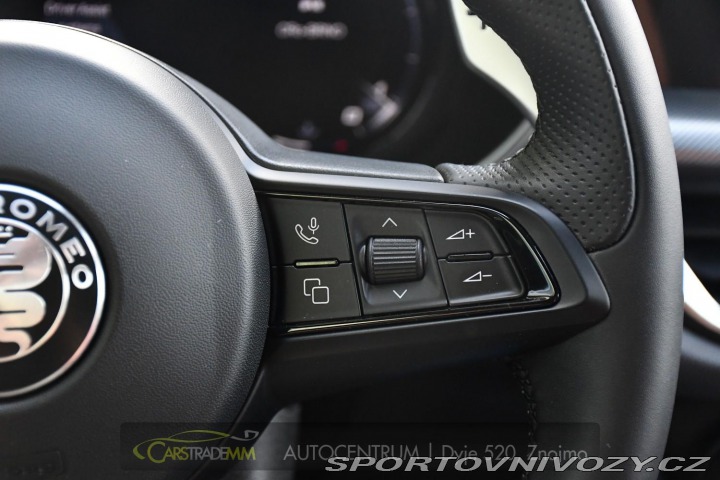 Alfa Romeo Stelvio 2.0T 16V 206kW VELOCE AT8 2024
