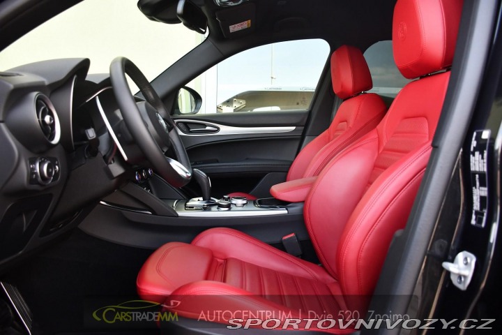 Alfa Romeo Stelvio 2.0T 16V 206kW VELOCE AT8 2024