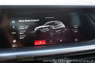 Alfa Romeo Stelvio 2.0T 16V 206kW VELOCE AT8 2024