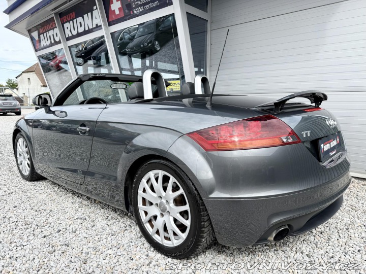 Audi TT 2,0 TFSI REZERVACE 2012
