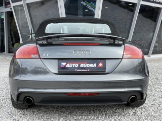 Audi TT 2,0 TFSI REZERVACE 2012