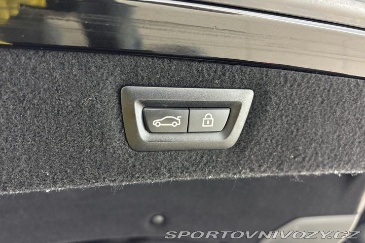 BMW 8 840d xDrive 2018