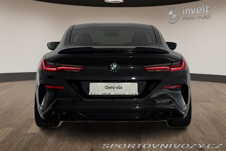 BMW 8 840d xDrive 2018