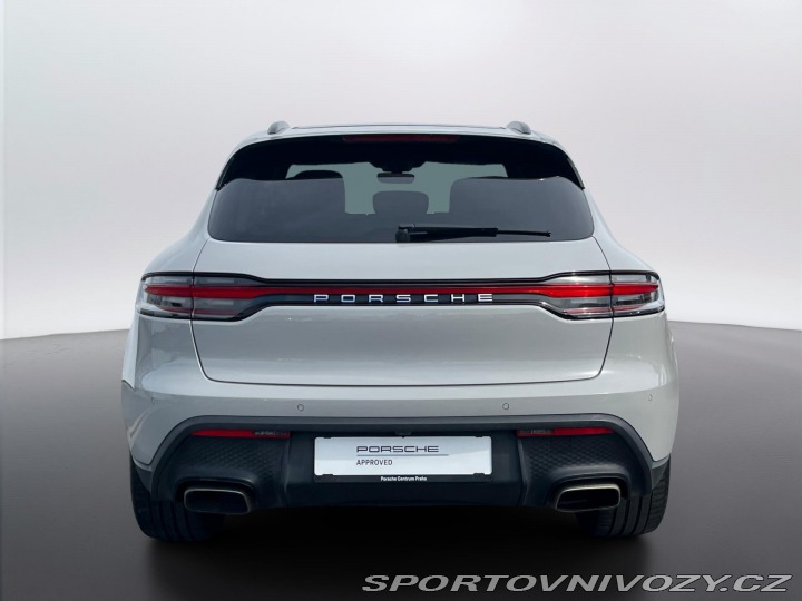 Porsche Macan  2022