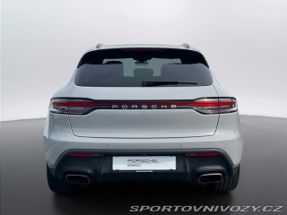 Porsche Macan  2022