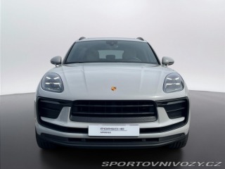 Porsche Macan  2022