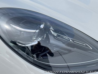 Porsche Macan  2022