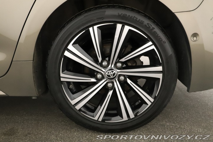 Toyota Corolla Style 2.0 Hybrid 2021