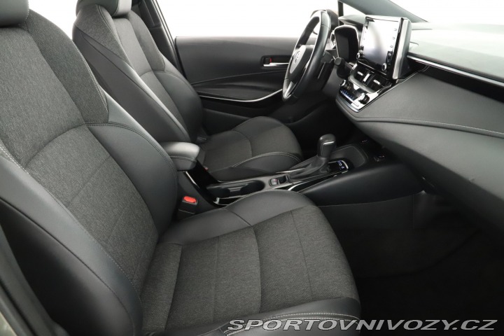 Toyota Corolla Style 2.0 Hybrid 2021