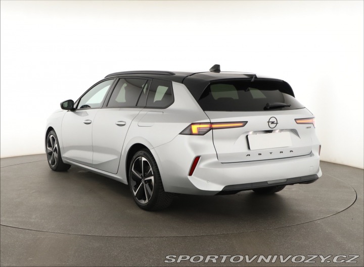 Opel Astra Plug-in-Hybrid 1.6 T 2024