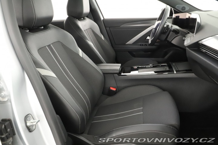 Opel Astra Plug-in-Hybrid 1.6 T 2024