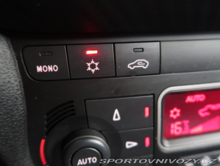 Alfa Romeo MiTo 1.4 MultiAir 2013