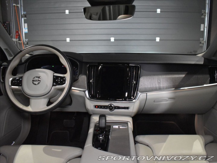 Volvo V90 2,0 B5 AWD Ultimate Pano, 2023