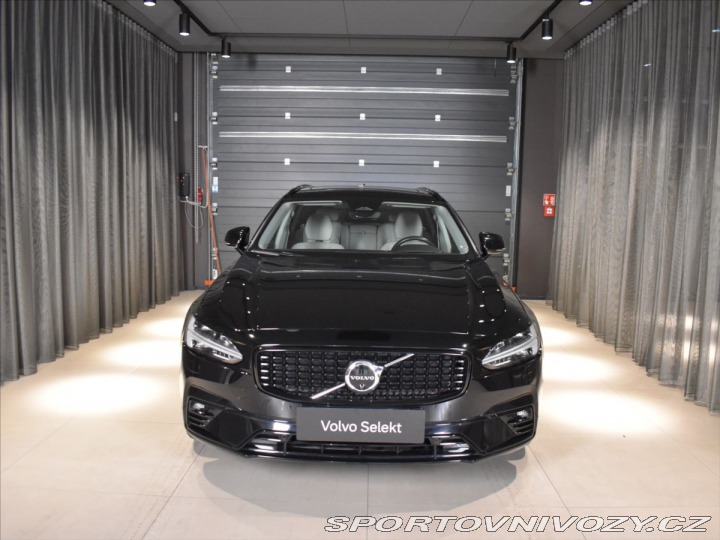 Volvo V90 2,0 B5 AWD Ultimate Pano, 2023