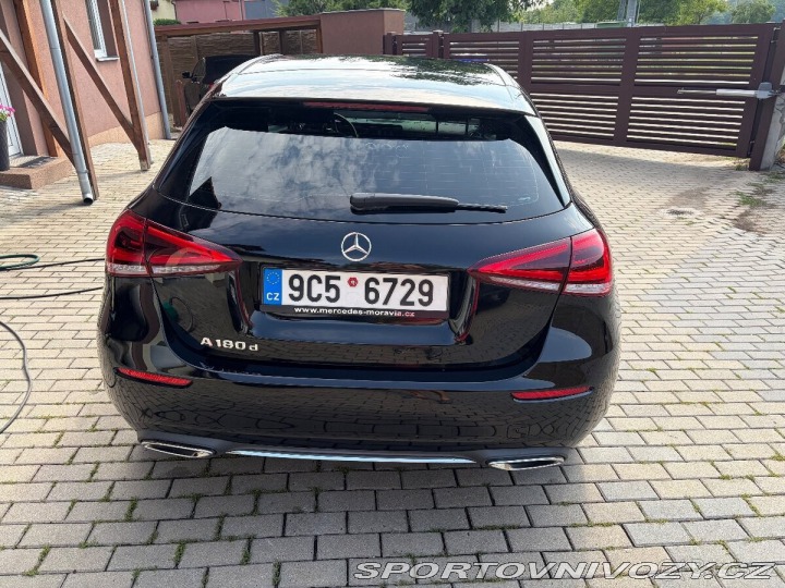 Mercedes-Benz A 2,0   A180d originál 5let 2022