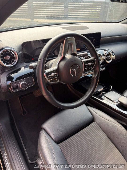 Mercedes-Benz A 2,0   A180d originál 5let 2022