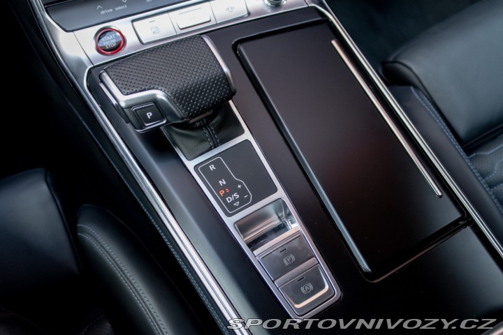 Audi A6 Avant RS6 I PERFORMANCE 2024
