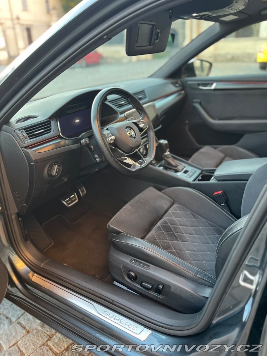 Škoda Superb 2021