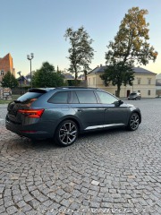 Škoda Superb 2021
